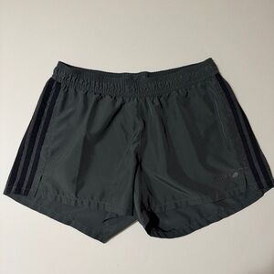 Adidas Short Womens Medium Climalite Activewear 3 Stripes Running Gray Black Gym